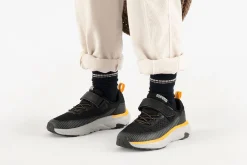 Zapatillas con tiras ajustables JOYNER | Eleven Kids Outlet