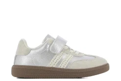 Zapatillas con tiras ajustables KAG | Little Camila's Clearance