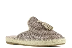 Zuecos planos ARIS | Camila's Fashion